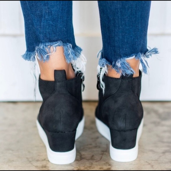 ⭐️Black Wedge Sneakers - Picture 4 of 6